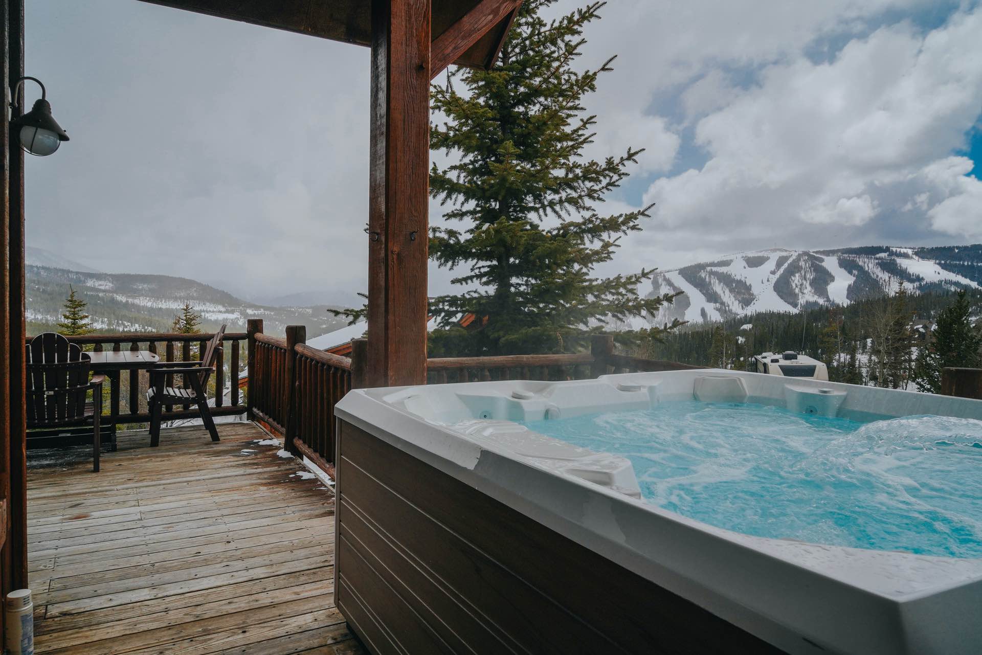 Alpine Meadow Chalet 08 Hot Tub | Big Sky Resort Central Reservations Lodging